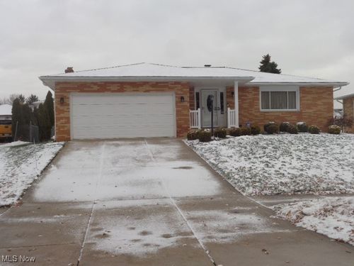 5906 Williston Dr, Parma, OH, 44129-5926 | Card Image