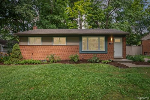 774 Dellwood Dr, Ann Arbor, MI, 48103-2815 | Card Image