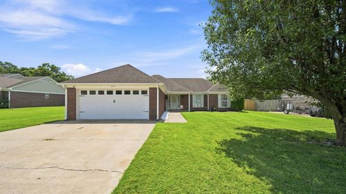 697 Bloomington Dr, Brighton, TN, 38011-4130 | Card Image