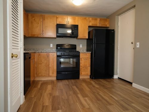 0-114 Willard St, Quincy, MA, 02169 | Card Image