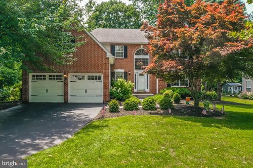 1525 Colonial Dr, GARNET VALLEY, PA, 19060-2102 | Card Image