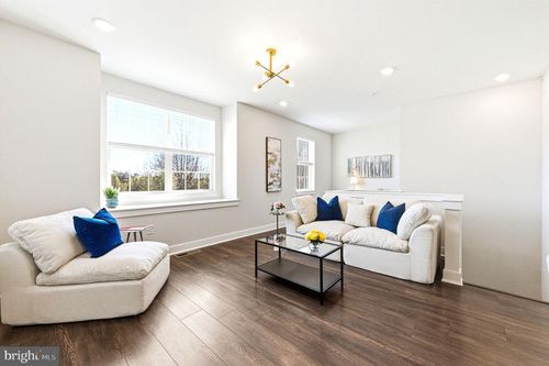 a-142 Annapolis St, BENSALEM, PA, 19020-1259 | Card Image