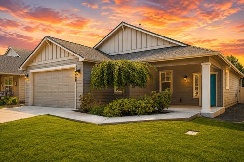 1999 N Wolfe Penn St, Liberty Lake, WA, 99019-5131 | Card Image