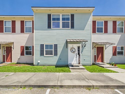 2 Townhouse Cv, Lafayette, LA, 70506-5757 | Card Image