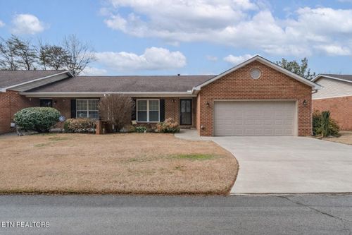 815 Stetson Dr, Maryville, TN, 37801-8681 | Card Image