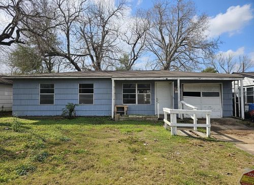 5410 Heron Dr, Houston, TX, 77033-3128 | Card Image