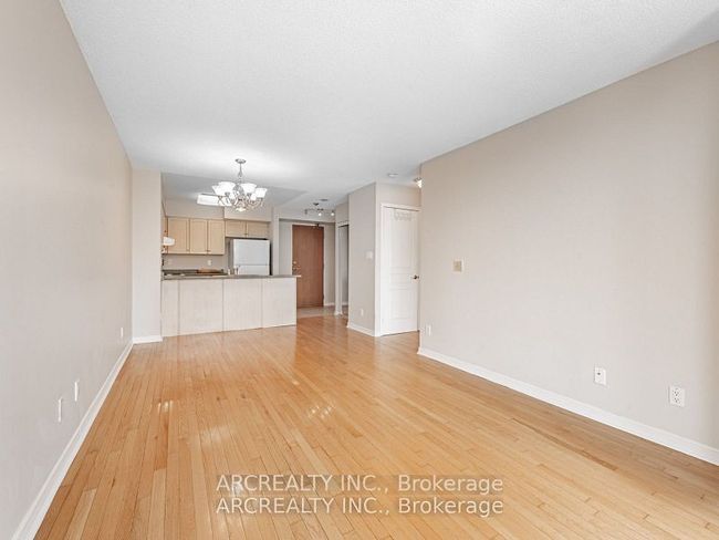 311 - 19 Northern Heights Dr, Condo with 2 bedrooms, 1 bathrooms and 1 parking in Richmond Hill ON | Image 11