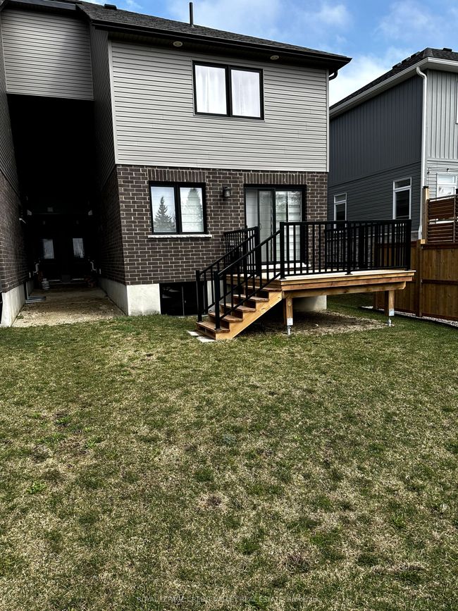 111 Stephenson Way, House attached with 3 bedrooms, 3 bathrooms and 2 parking in Palmerston ON | Image 27