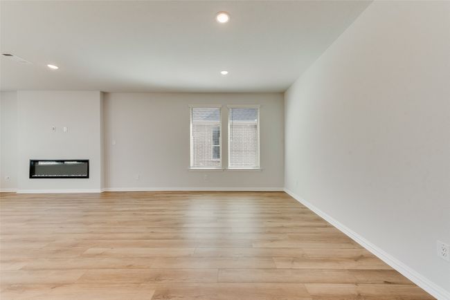 5813 Edward Dr, House other with 3 bedrooms, 2 bathrooms and null parking in Aubrey TX | Image 14