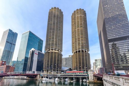 apt-3008-300 N State St, Chicago, IL, 60654-5448 | Card Image