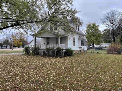 2818 Se Kentucky Ave, House other with 2 bedrooms, 1 bathrooms and null parking in Topeka KS | Image 2