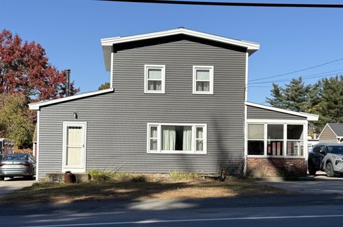 524 Manchester Road, Auburn, NH, 03032 | Card Image