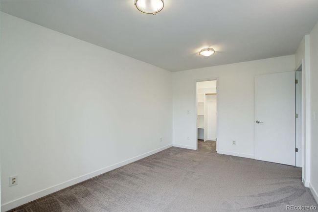Generously sized bedroom | Image 38