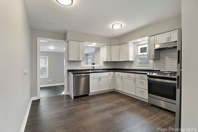 2610 S Thomas Ct, House other with 4 bedrooms, 1 bathrooms and 2 parking in MCHENRY IL | Image 6