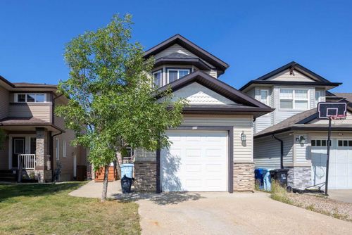 322 Grosbeak Way, Fort Mcmurray, AB, T9K0L8 | Card Image