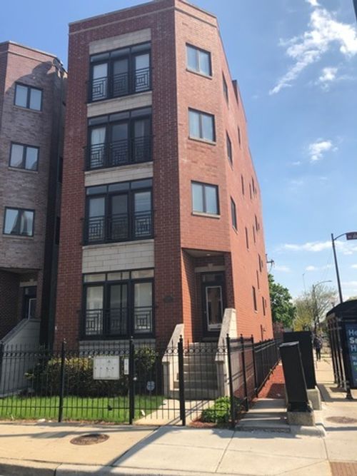 gdn-2355 W Harrison Street # Gdn, Chicago, IL, 60612 | Card Image