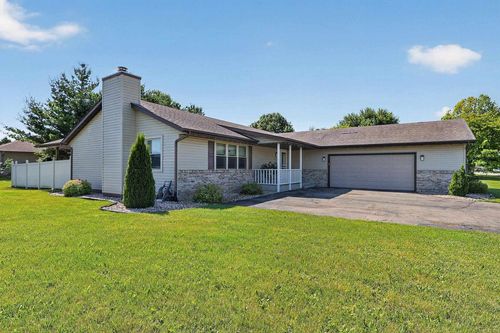 3179 S Davis Drive, Beloit, WI, 53511 | Card Image