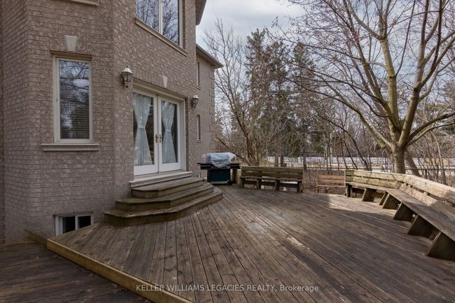 360 Conservation Dr, House other with 6 bedrooms, 4 bathrooms and 8 parking in Brampton ON | Image 47