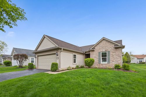12351 Russet Ln, Huntley, IL, 60142-6426 | Card Image