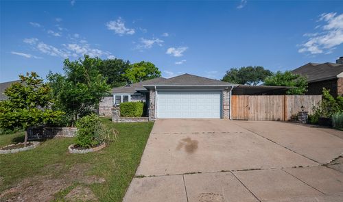 416 Birchwood Ln, Fort Worth, TX, 76108-4604 | Card Image