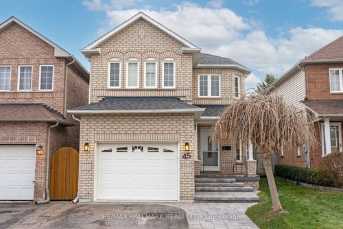 45 Guildwood Dr, Bowmanville, ON, L1C5C7 | Card Image