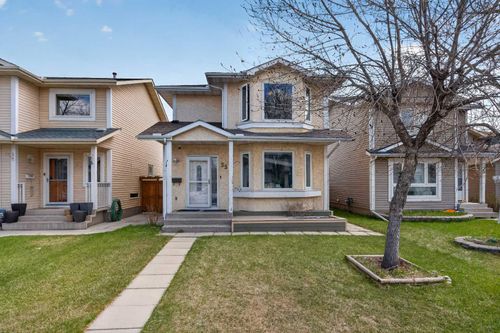 35 Erin Green Pl Se, Calgary, AB, T2B3C2 | Card Image