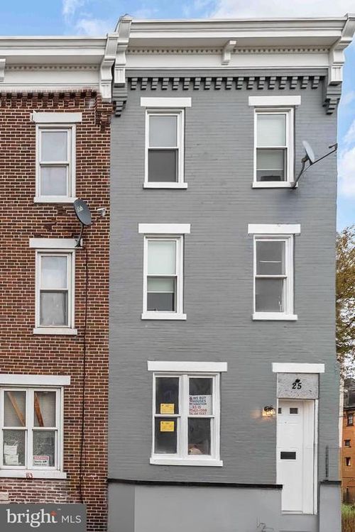 25 Evergreen St, HARRISBURG, PA, 17104-1030 | Card Image