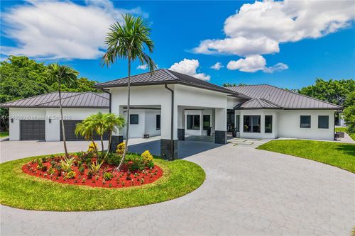 601 Ranch Rd, Weston, FL, 33326-1722 | Card Image