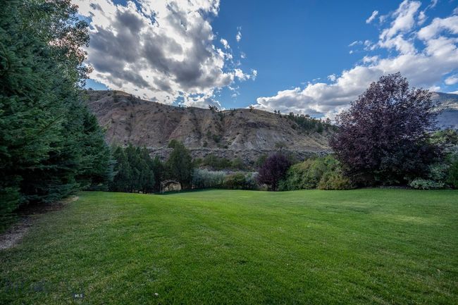 1077 Us Highway 89 S, House other with 3 bedrooms, 3 bathrooms and null parking in Gardiner MT | Image 60