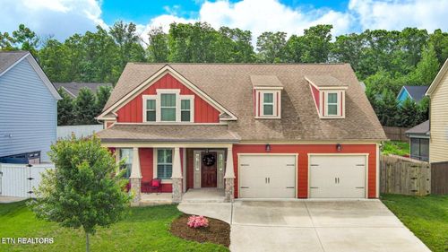 471 Roseland Ln, Lenoir City, TN, 37772-1520 | Card Image