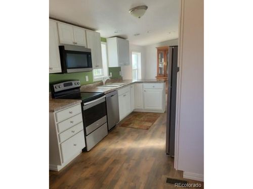 823 7th St, Hugo, CO, 80821 | Card Image