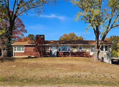 702 E Main Street, House other with 3 bedrooms, 1 bathrooms and null parking in Warsaw MO | Image 2