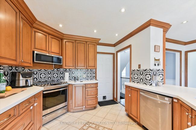 16 Andrea Rd, House other with 4 bedrooms, 4 bathrooms and 2 parking in Ajax ON | Image 6