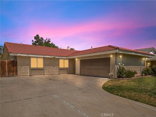 13050 Rain Shadow Road, Victorville, CA, 92395 | Card Image
