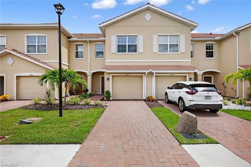 2937 Tardiff Dr, Naples, FL, 34120-5713 | Card Image