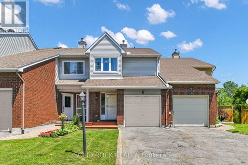 74 Pickwick Dr, Nepean, ON, K2J3E1 | Card Image