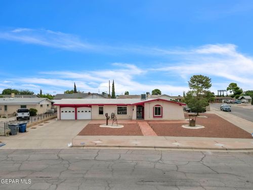 9329 Moye Dr, El Paso, TX, 79925-6636 | Card Image