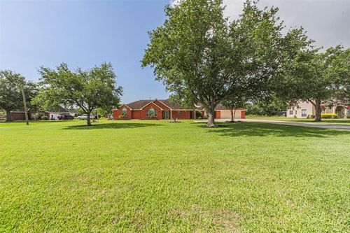4222 Skylane Rd, Beach City, TX, 77523-8319 | Card Image