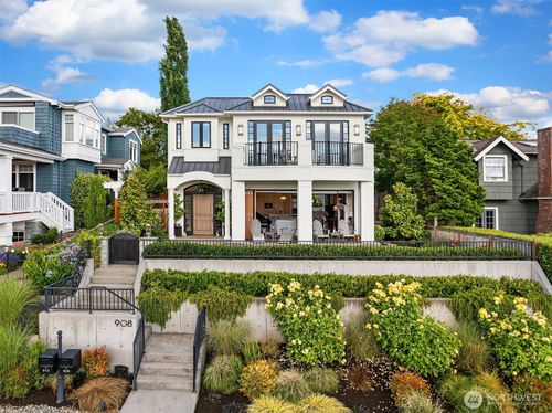 908 1st St, Kirkland, WA, 98033-5417 | Card Image