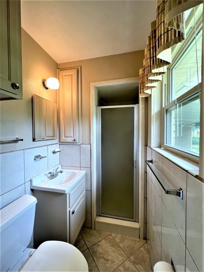 Primary insuite Bathroom taken prior to being occupied | Image 21