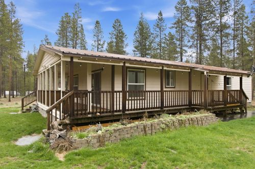 52935 Meadow Ln, La Pine, OR, 97739-9591 | Card Image