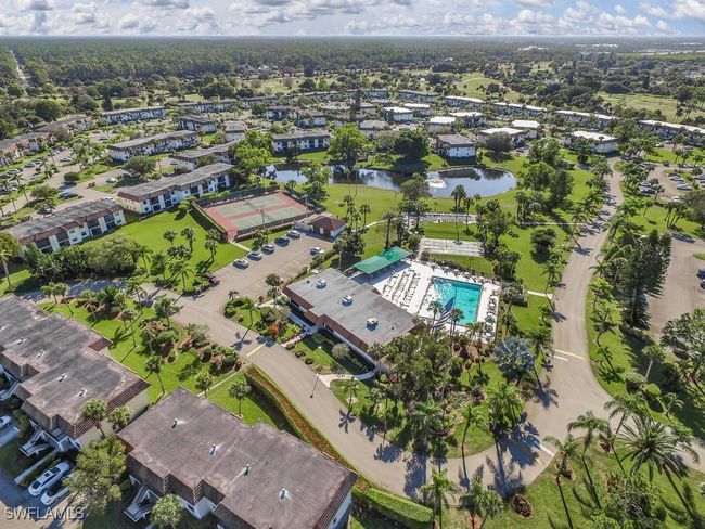 APT-201 - 4372 27 Th Ct Sw, Condo with 2 bedrooms, 2 bathrooms and null parking in NAPLES FL | Image 32