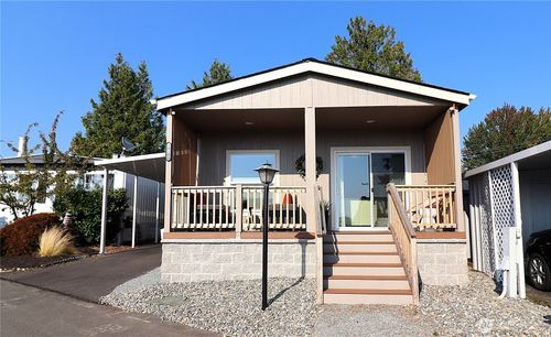389-18100 36th Ave S, SeaTac, WA, 98188-4917 | Card Image