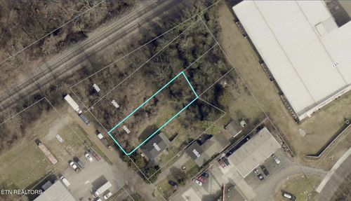1018 Cedarwood St, Knoxville, TN, 37914-3470 | Card Image