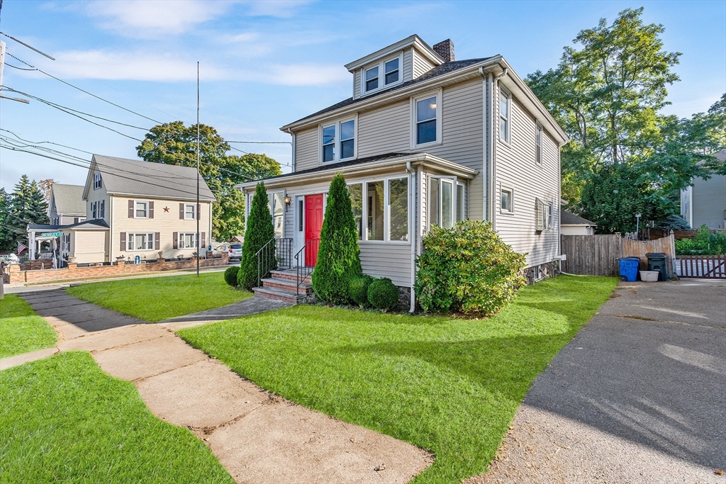 Sutton St, Peabody, MA 01960