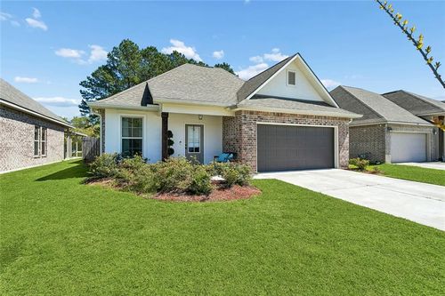 756 Jackson Ct, Madisonville, LA, 70447-9415 | Card Image
