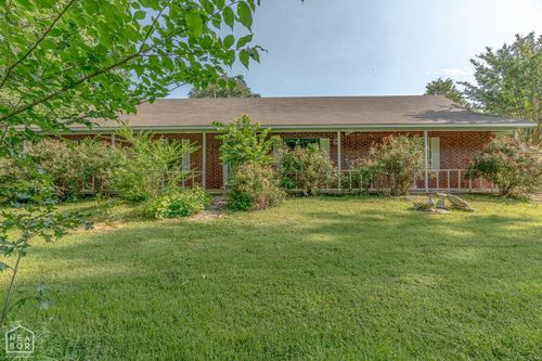 522 E Philadelphia Road, Jonesboro, AR, 72401 | Card Image