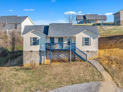 1320 Lauren Dr, Jefferson City, TN, 37760-4068 | Card Image