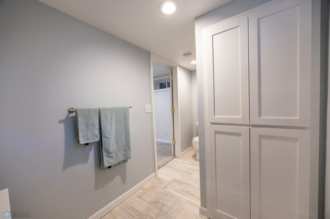 Lower Level Full Bathroom | Image 17