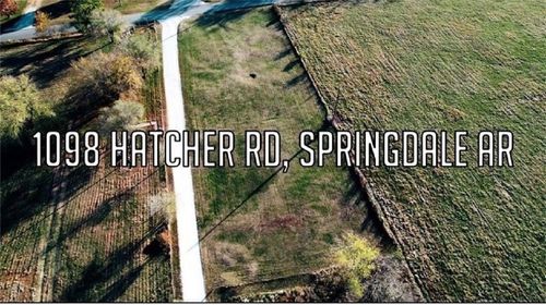 1098 Hatcher Rd, Springdale, AR, 72764-8467 | Card Image